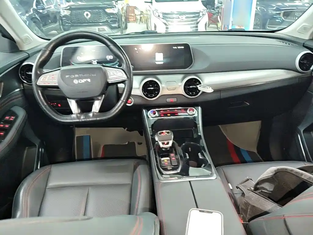 Dongfeng Fengxing T5 EVO 2022 — фото 10