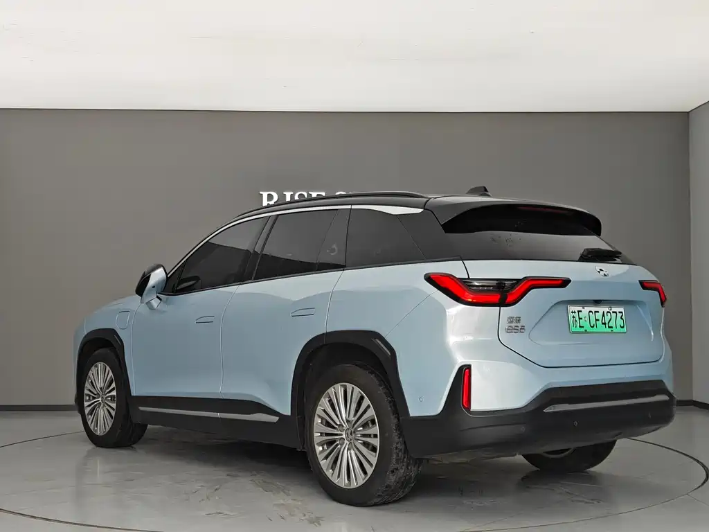 NIO ES6 2021