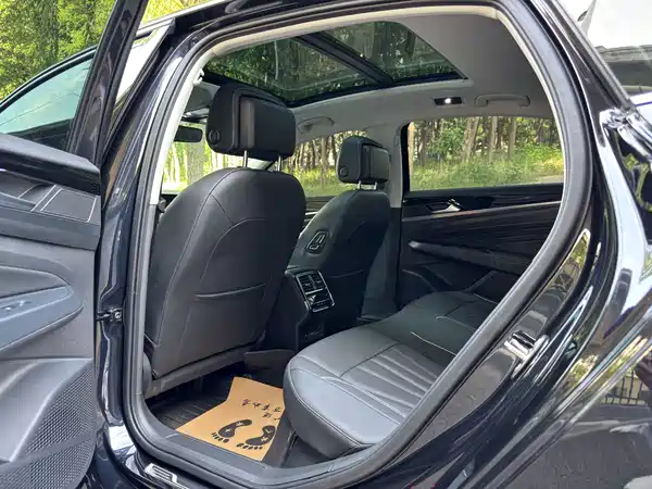 Volkswagen Passat 2024