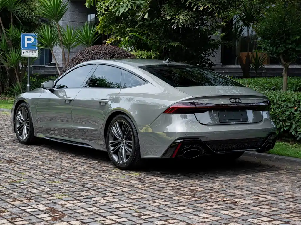 Audi A7 2023 — фото 9
