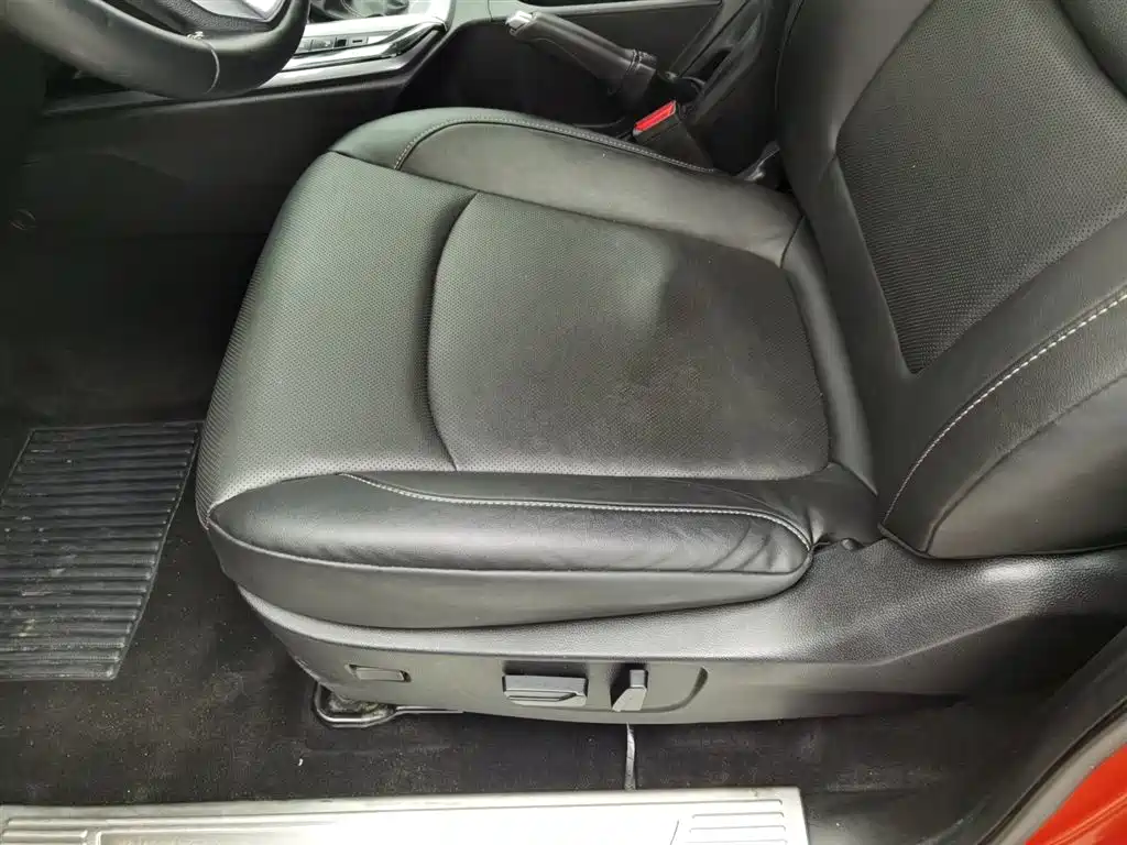 Isuzu D-MAX 2023 — фото 20