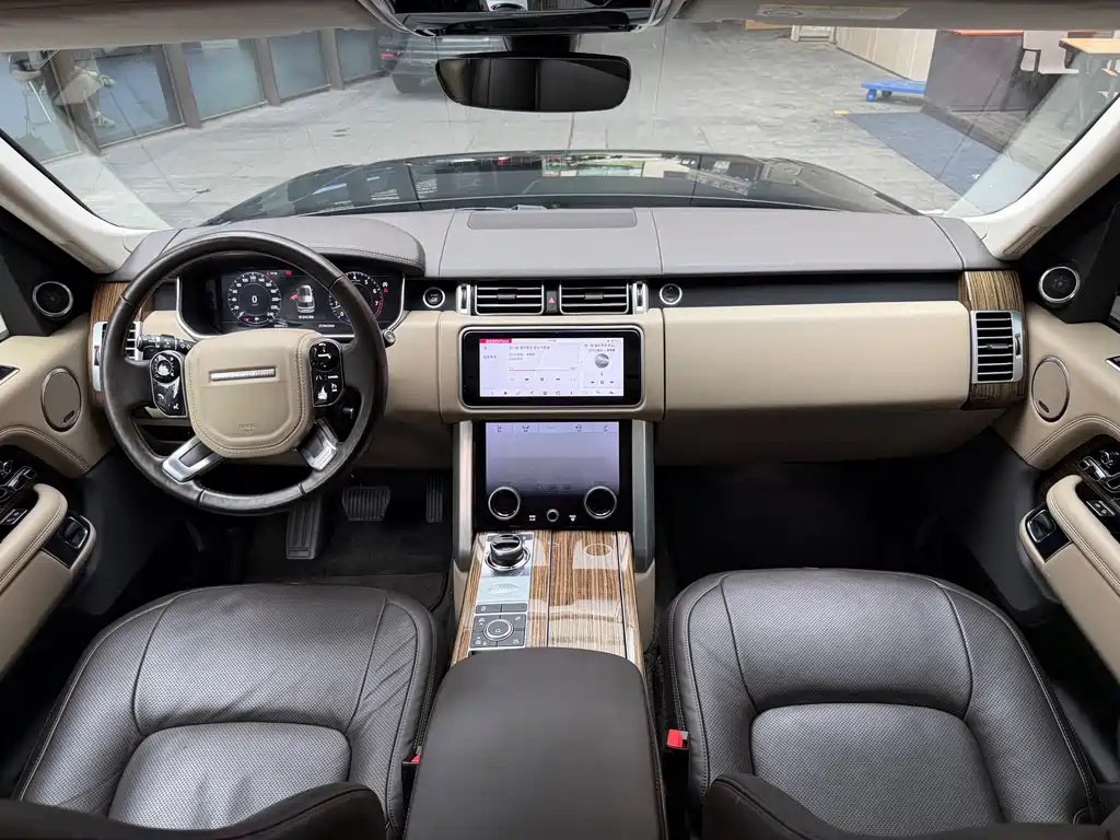 Land Rover Range Rover 2019 — фото 14