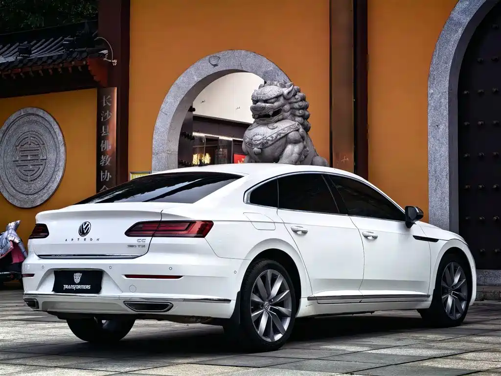 Volkswagen CC 2018 — фото 8
