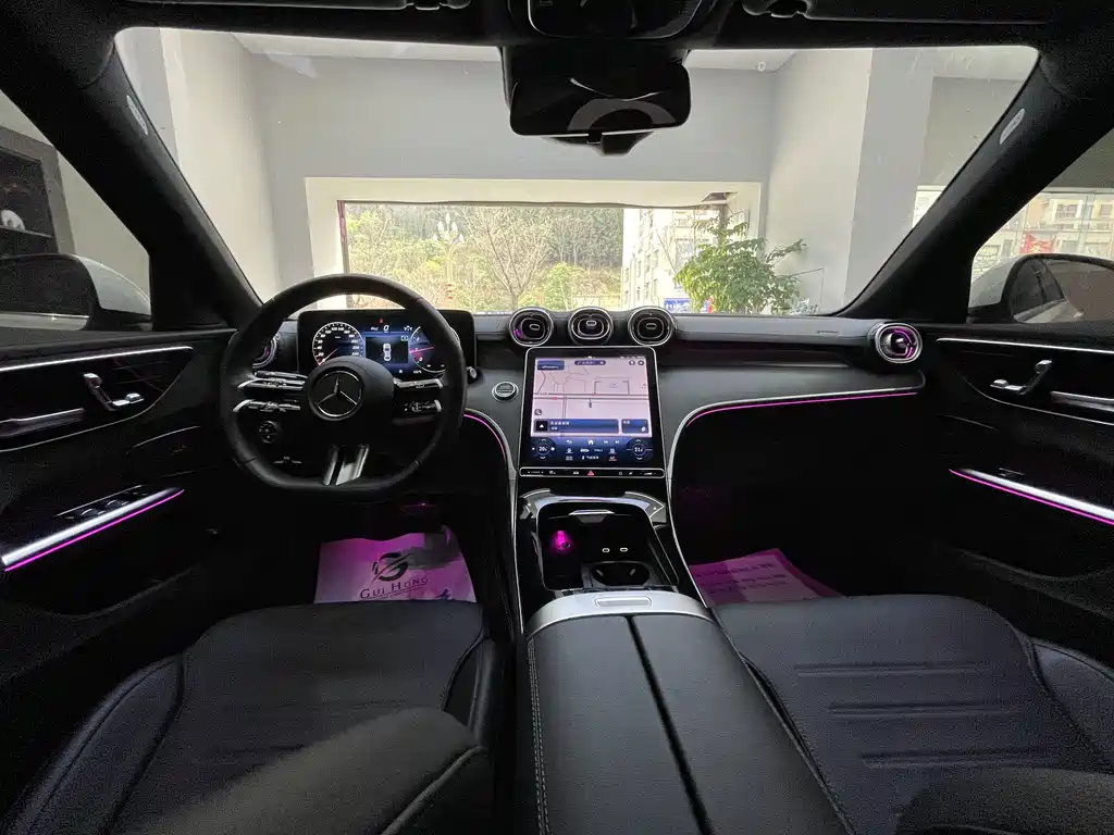 Mercedes-Benz C-Class 2023 — фото 4