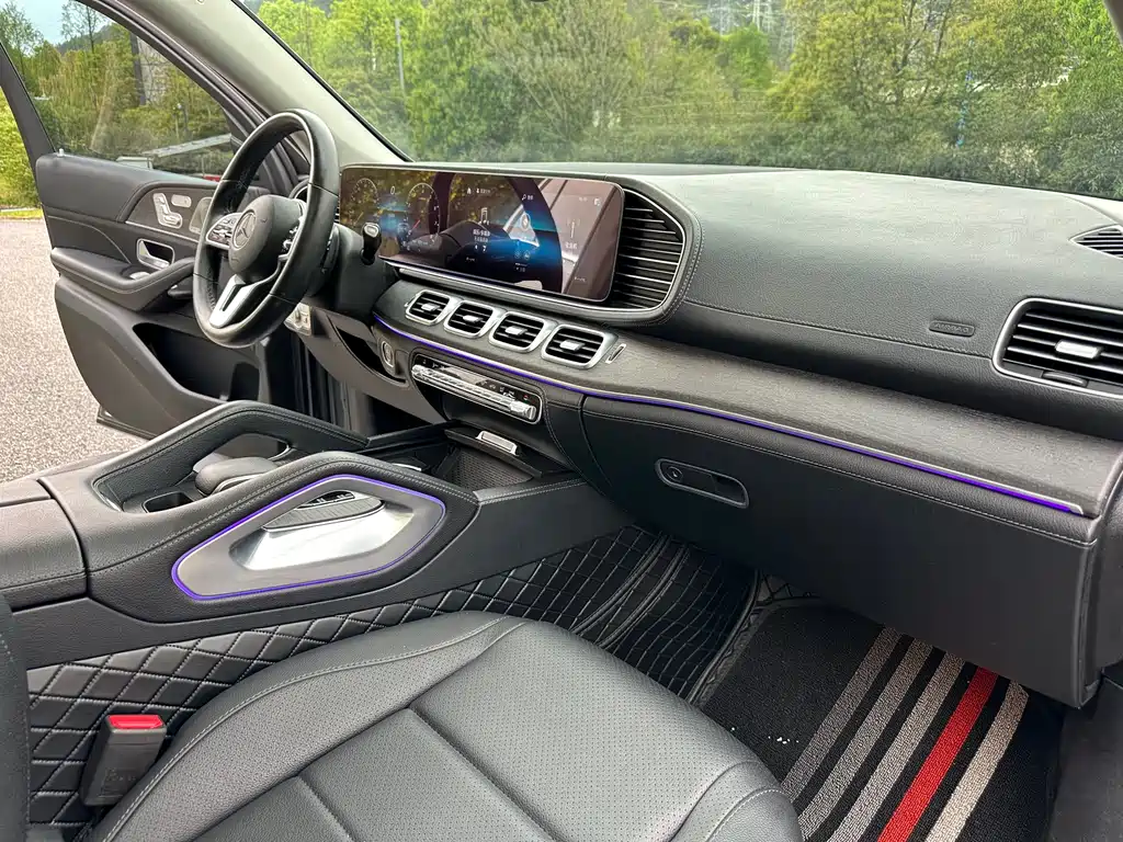 Mercedes-Benz GLE 2020 — фото 12