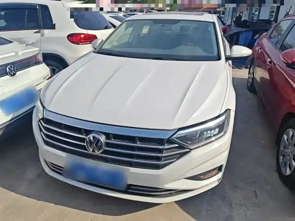 Volkswagen Sagitar 2021