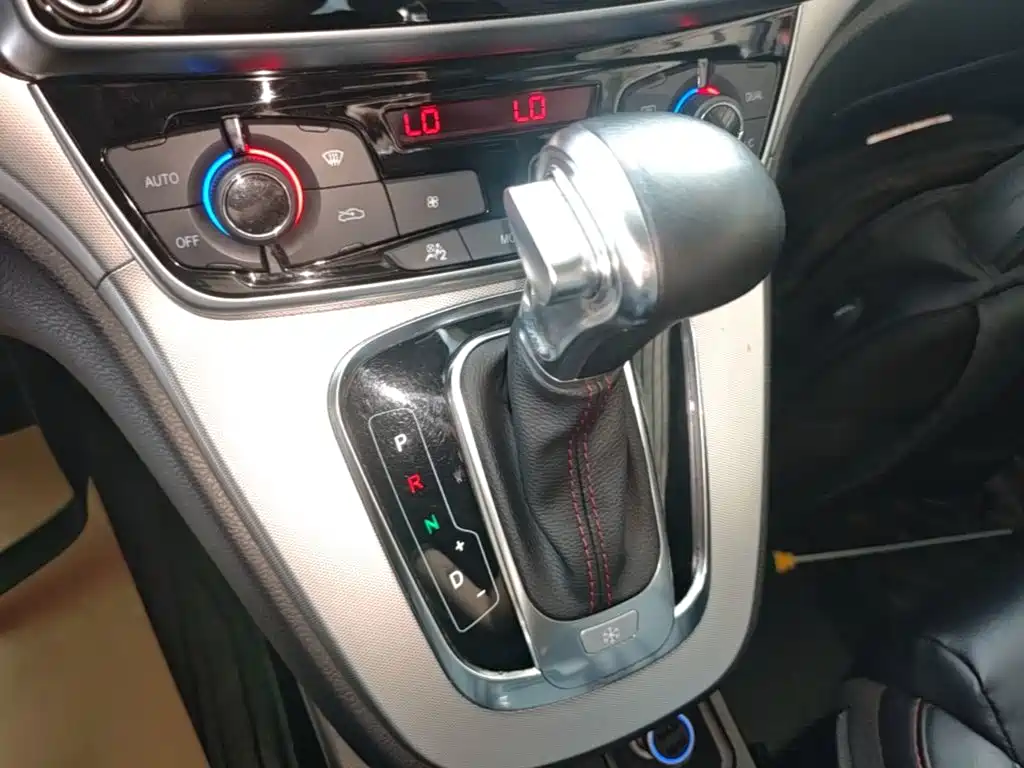 Haval H6 2015 — фото 14