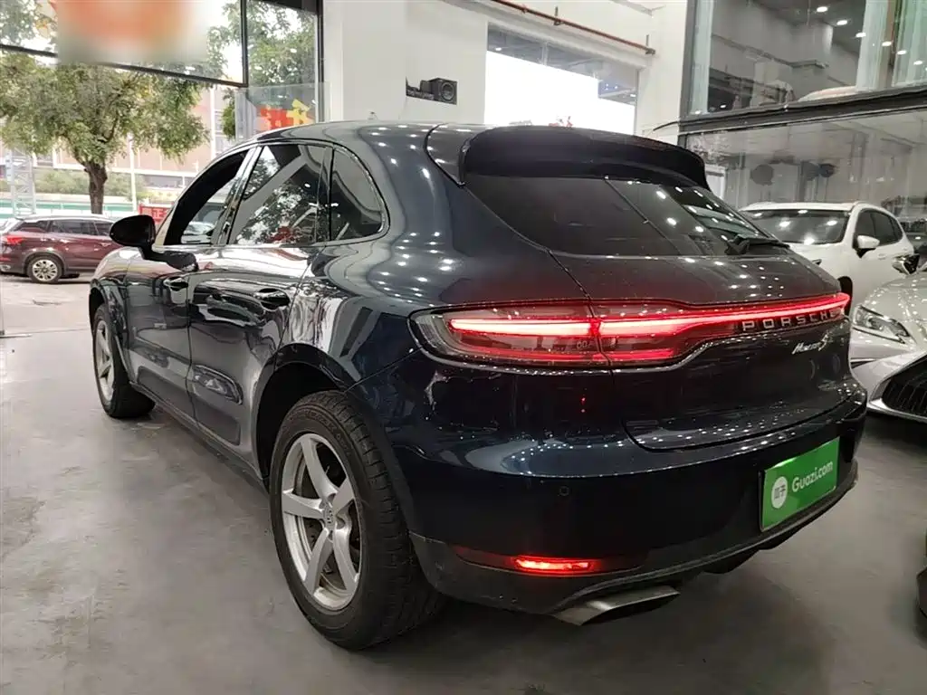 Porsche Macan 2020 — фото 5