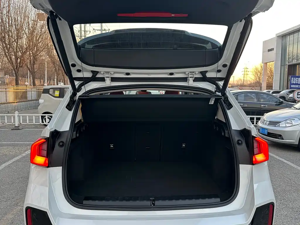 BMW X1 2025 — фото 18