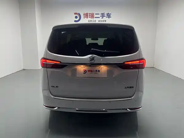 Buick GL8 2023