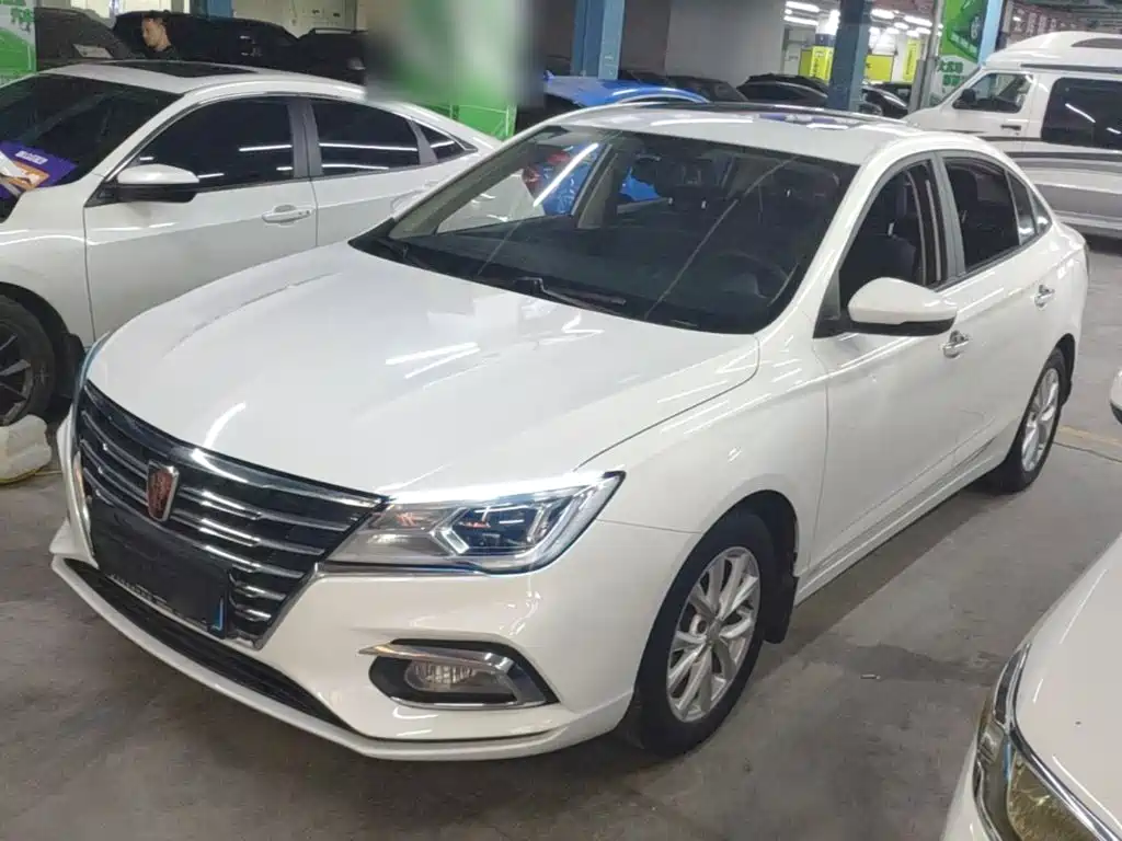 Roewe i5 2021 — фото 1