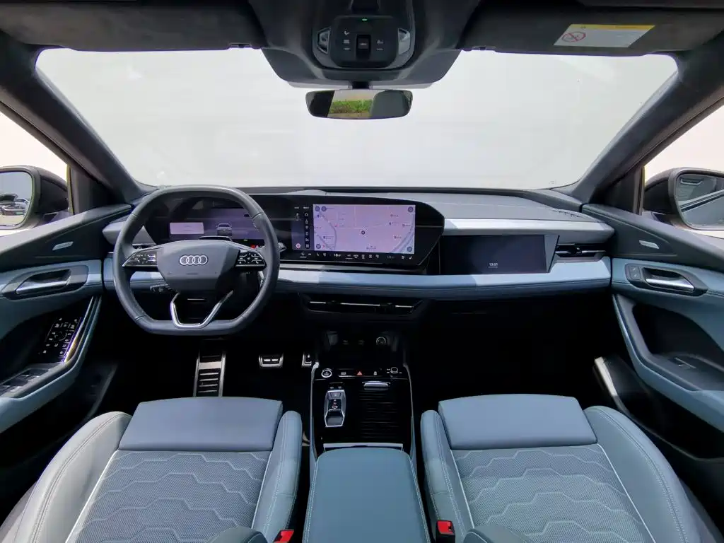 Audi Q6L E-Tron 2025 — фото 19