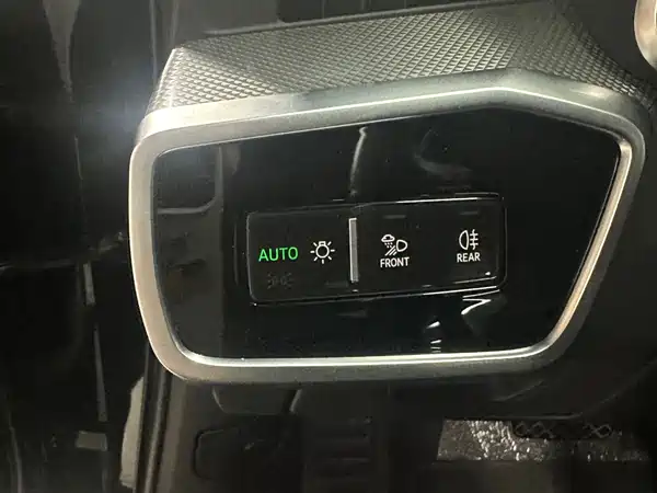 Audi A6L 2025