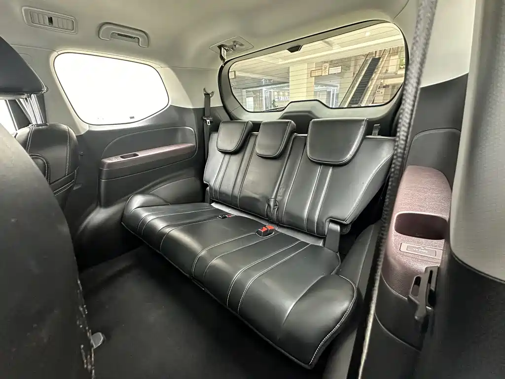 GAC Motor Trumpchi M6 2023 — фото 16