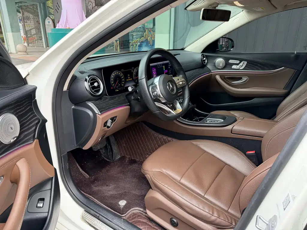 Mercedes-Benz E-Class 2019 — фото 5