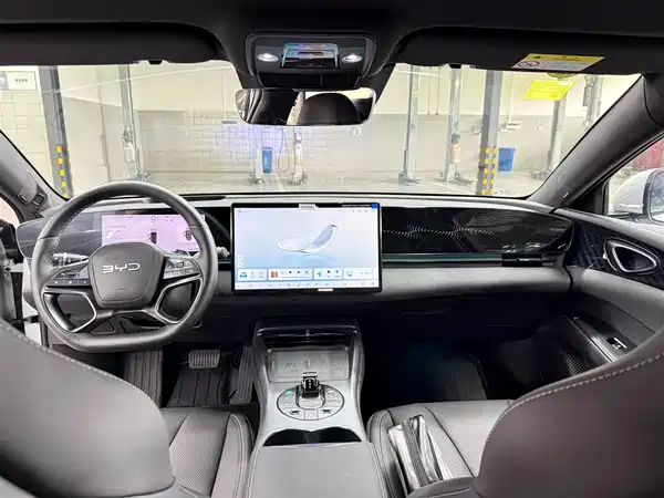BYD Seal 2025