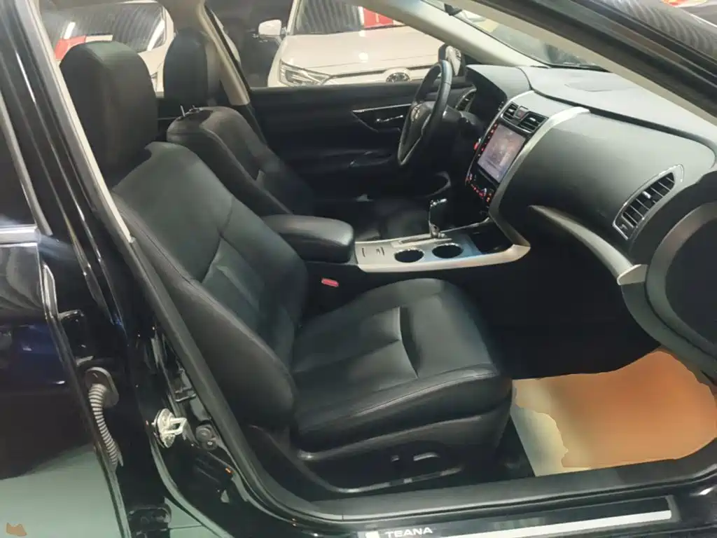 Nissan Teana 2018 — фото 25