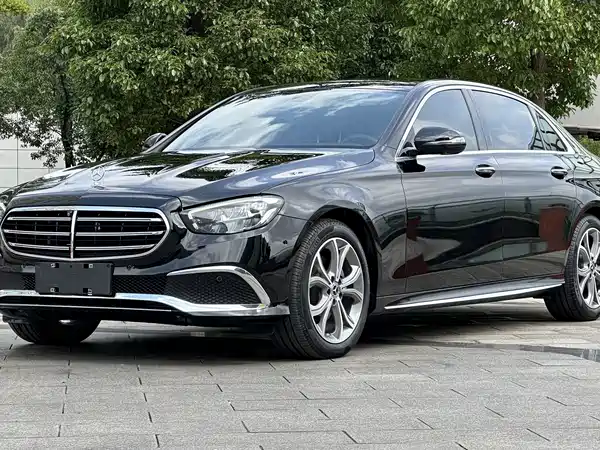 Mercedes-Benz E-Class 2021