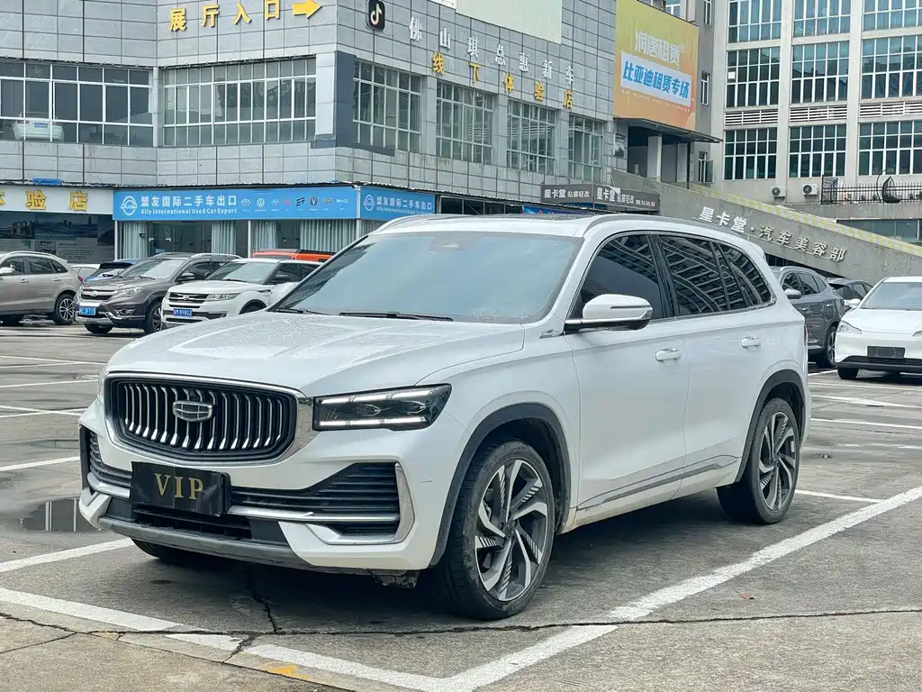 Geely Xingyue L 2024 — фото 1