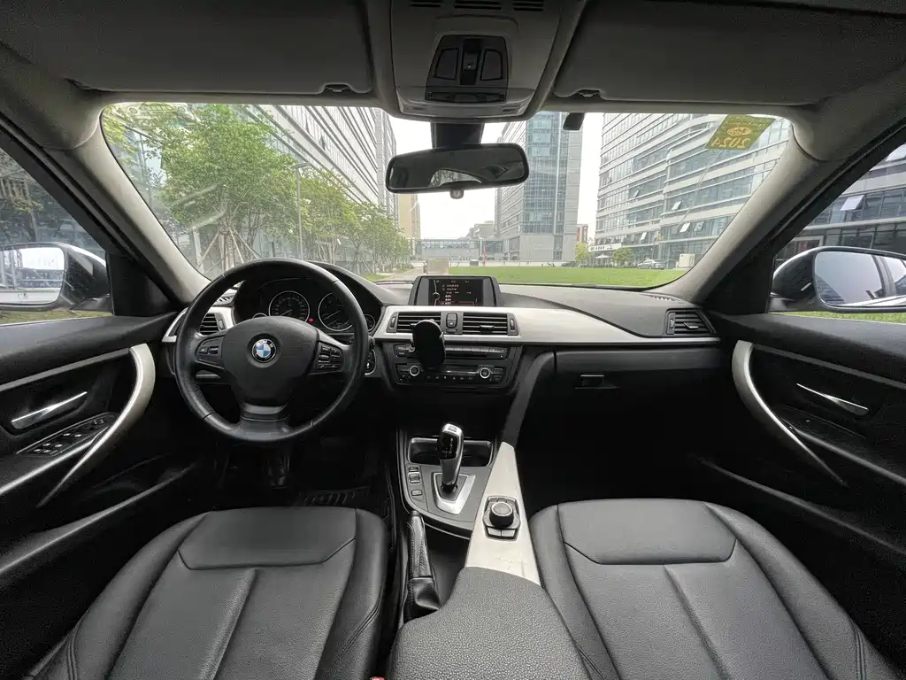 BMW 3 Series 2014 — фото 10