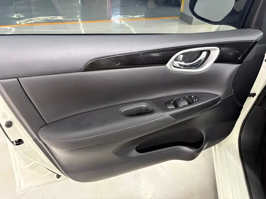 Nissan Sylphy 2022 — фото 13