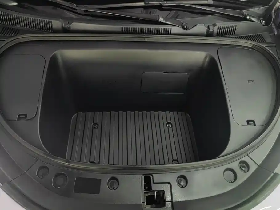 Geely Galaxy Starwish 2025 — фото 10
