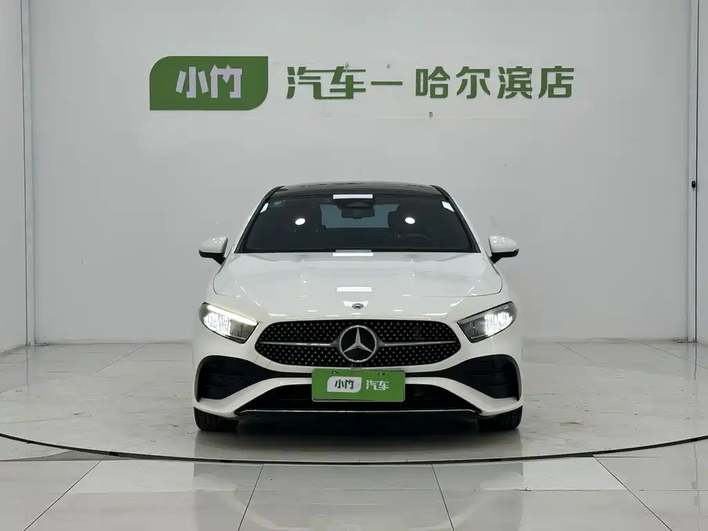 Mercedes-Benz A-Class 2024 — фото 2