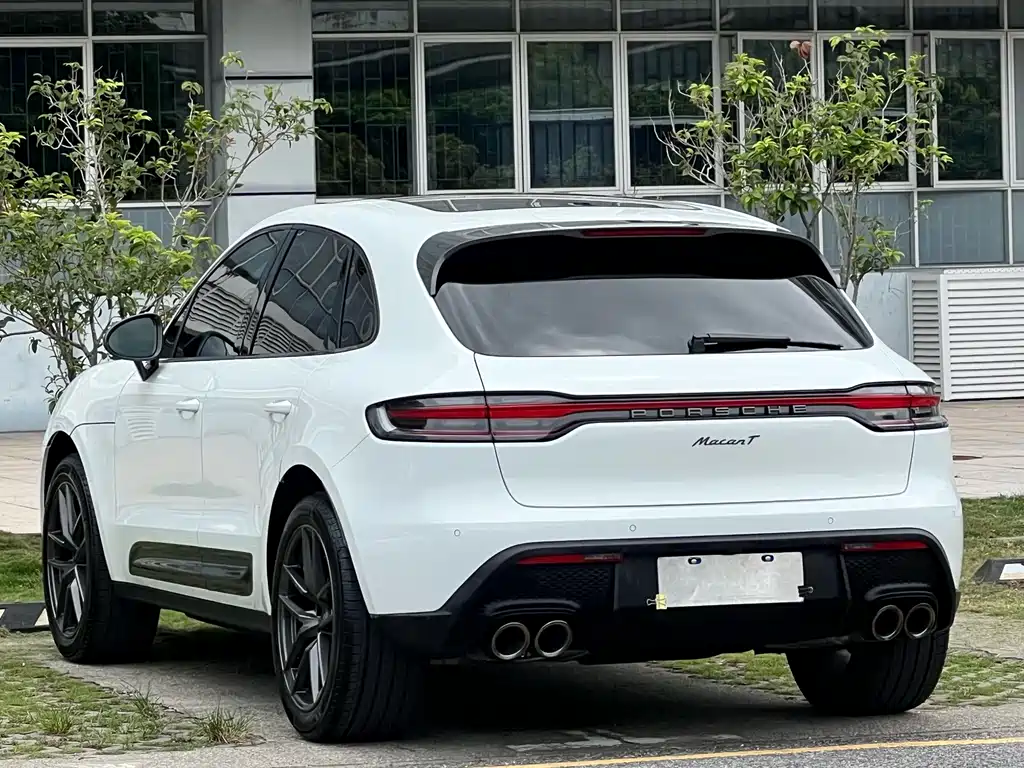 Porsche Macan 2023 — фото 6