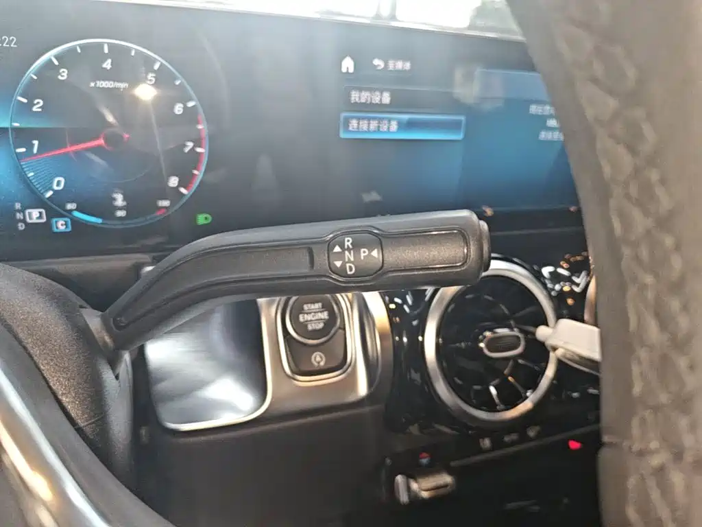 Mercedes-Benz GLB 2021 — фото 14