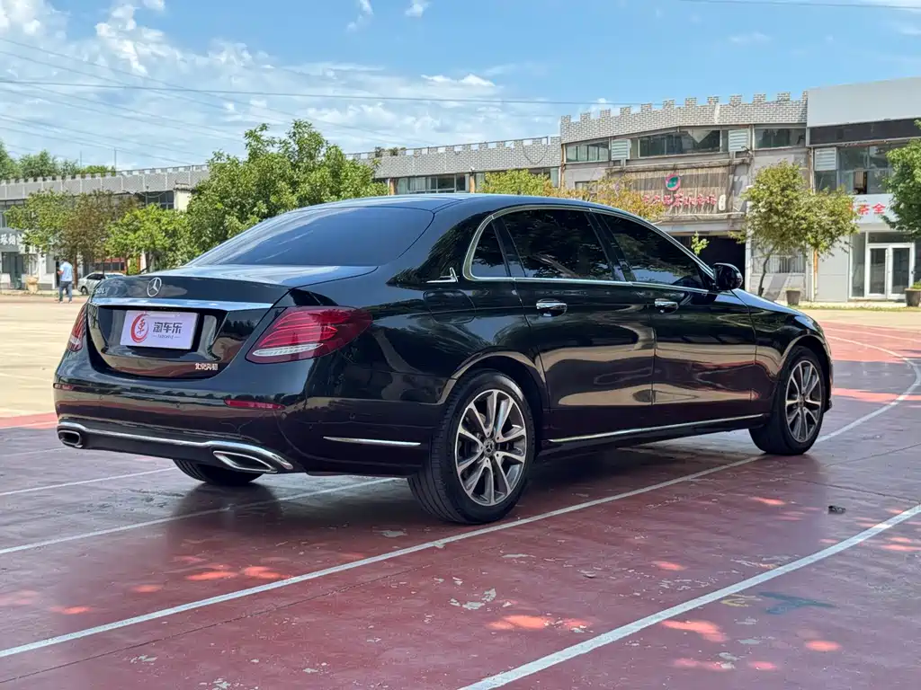Mercedes-Benz E-Class 2020
