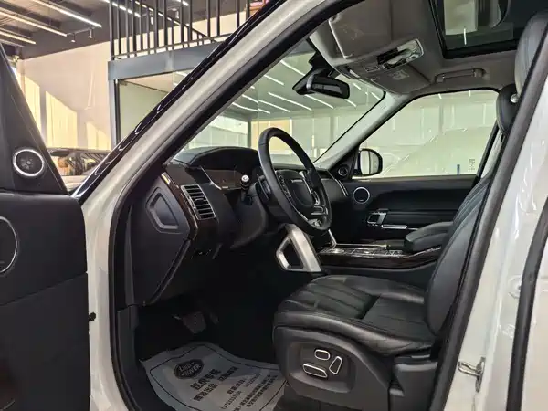 Land Rover Range Rover 2013