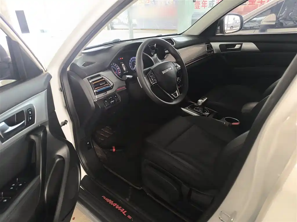 Haval H2 2019 — фото 16