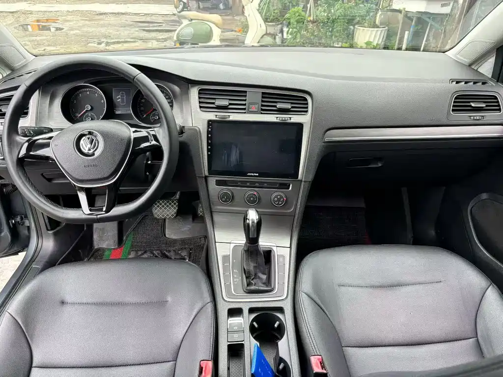 Volkswagen Golf 2014