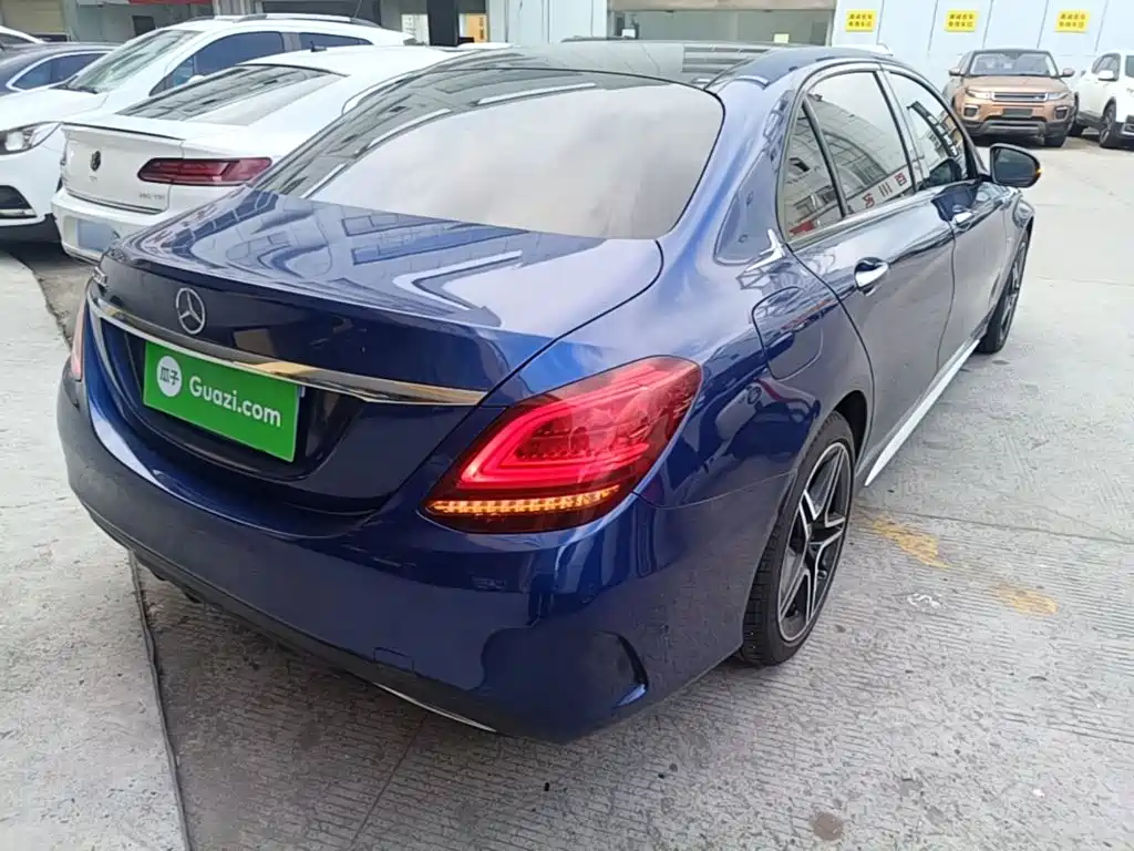 Mercedes-Benz C-Class 2021