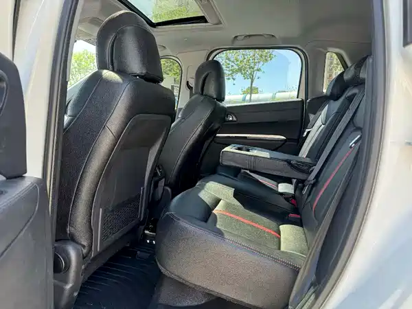 Peugeot 3008 2016