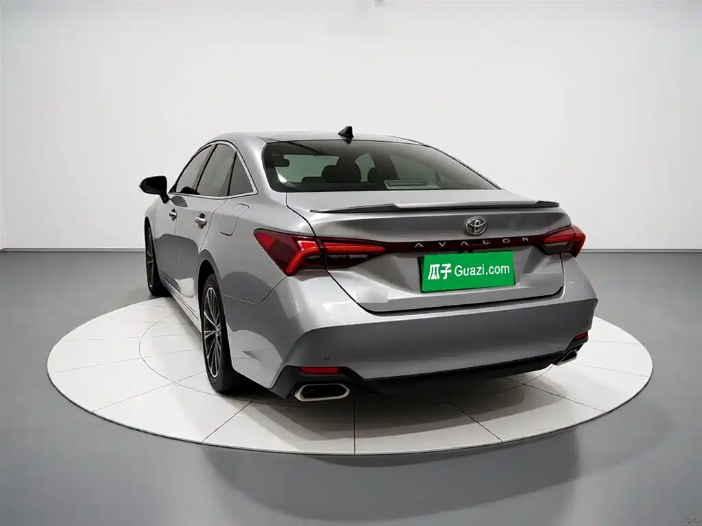 Toyota Avalon 2019 — фото 4