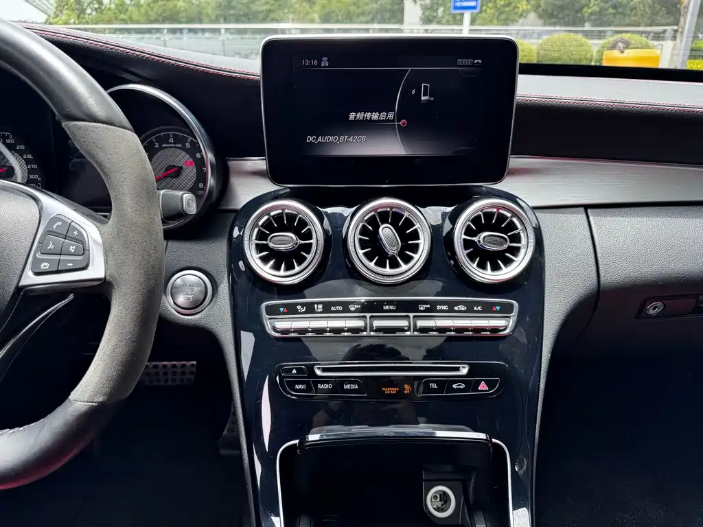 Mercedes-Benz C-Class AMG 2019 — фото 16