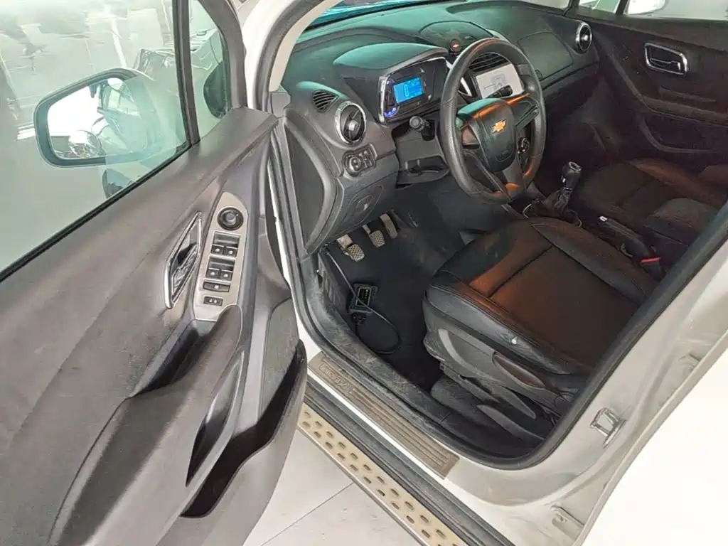 Chevrolet Trax 2015 — фото 16