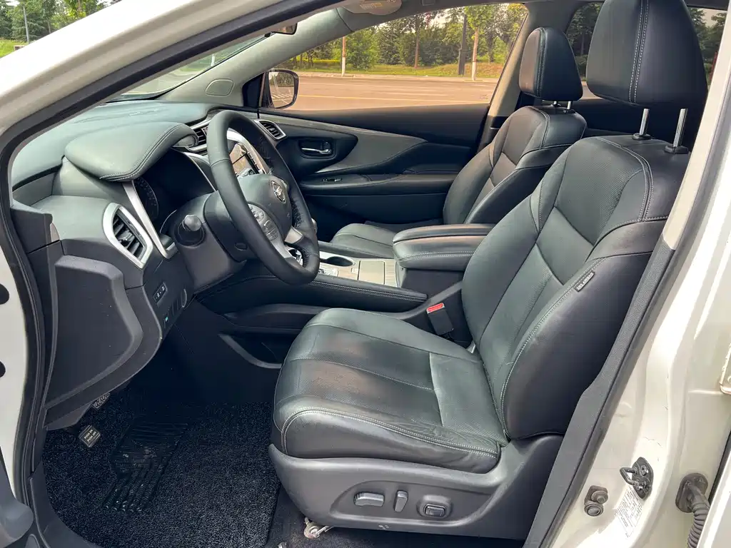 Nissan Murano 2017 — фото 10