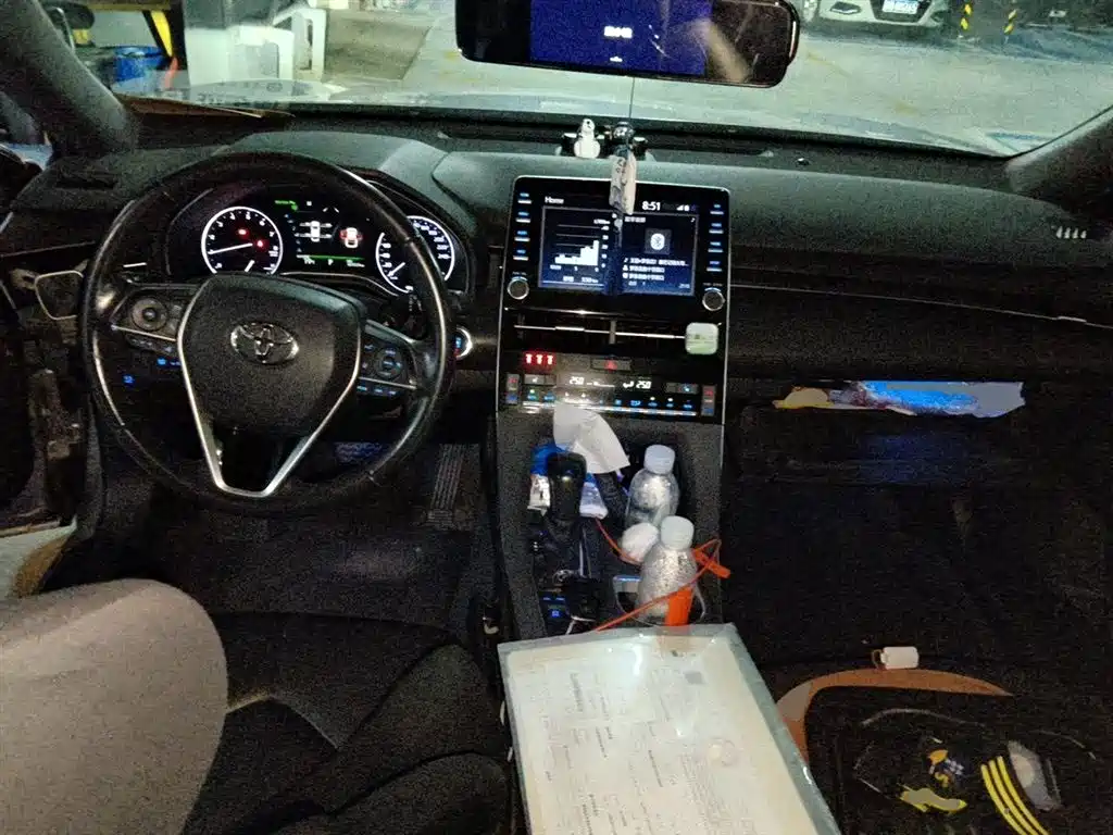 Toyota Avalon 2019 — фото 10