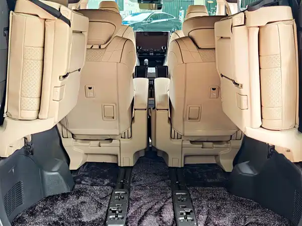 Toyota Alphard 2024