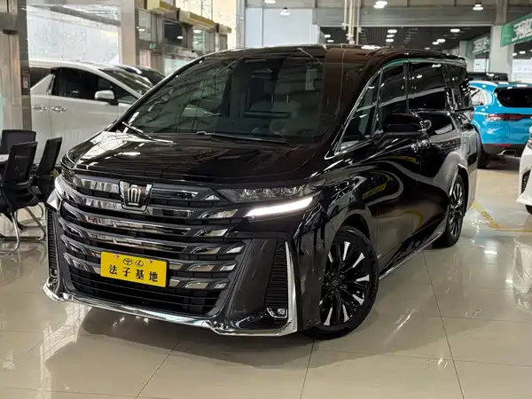Toyota Vellfire 2024