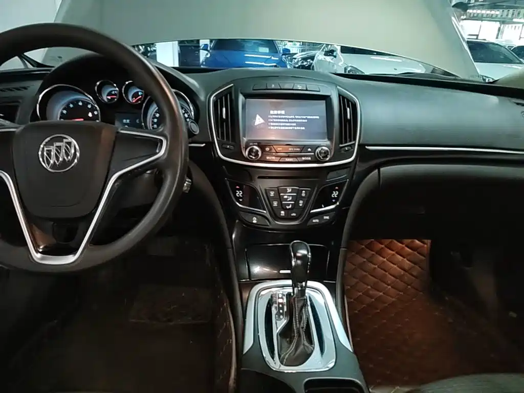 Buick Regal 2016 — фото 13