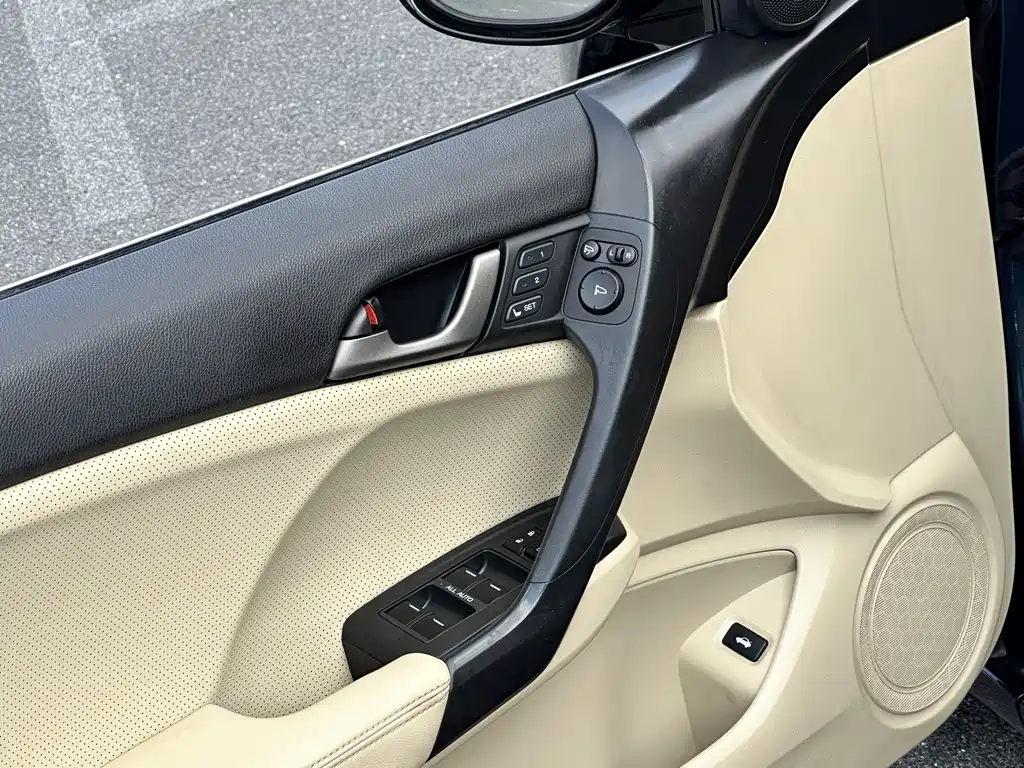Honda Spirior 2010 — фото 28