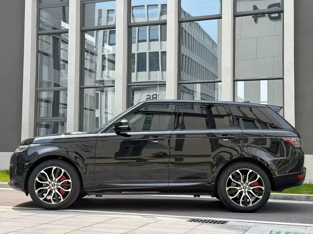 Land Rover Range Rover Sport 2016 — фото 3