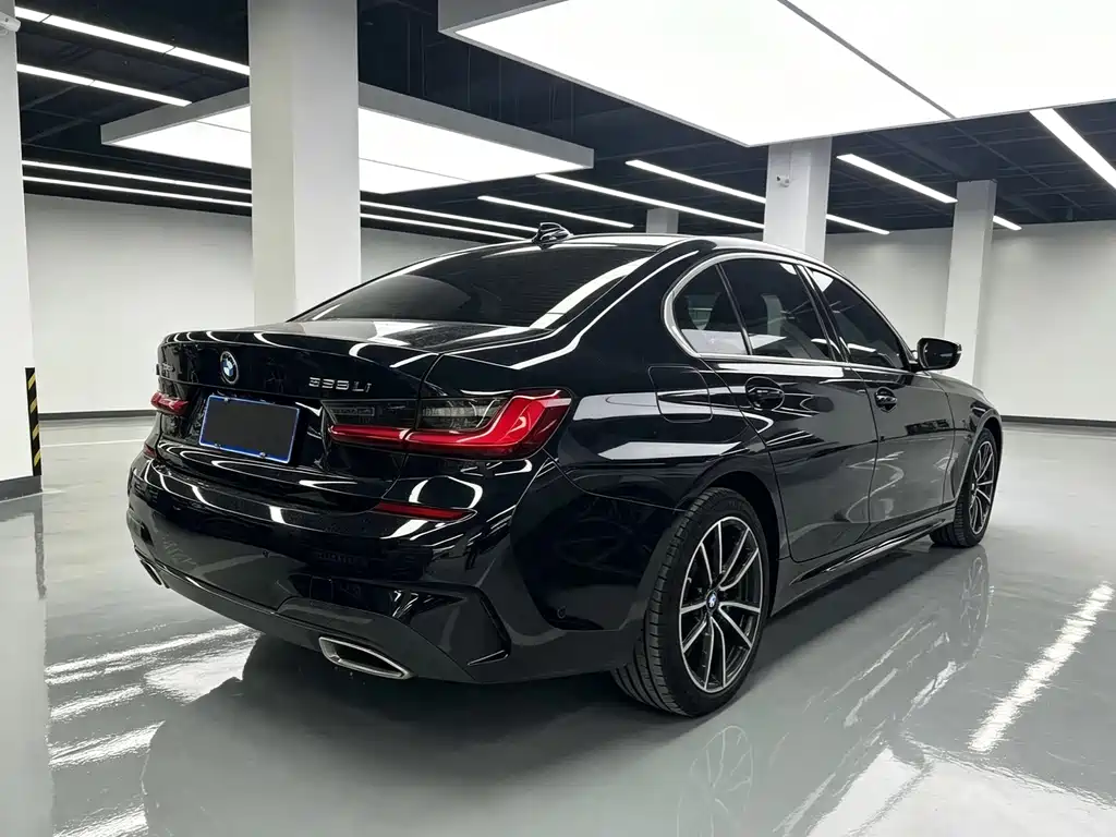 BMW 3 Series 2021 — фото 15