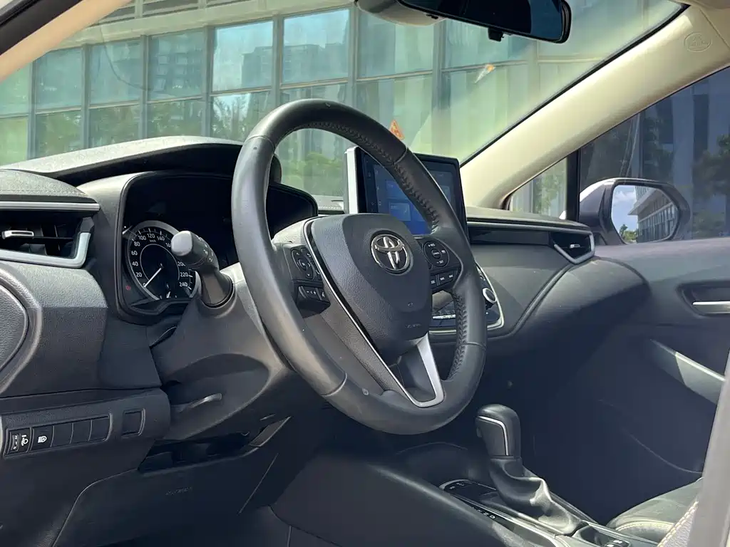 Toyota Corolla 2020 — фото 10