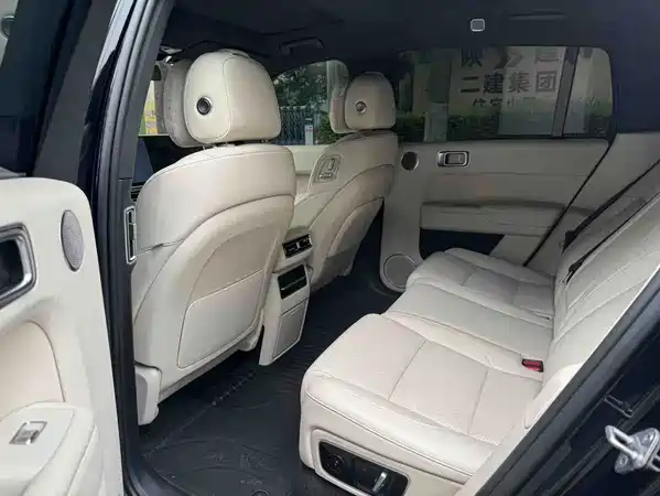 Li Auto L7 2023