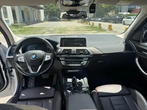 BMW X3 2021