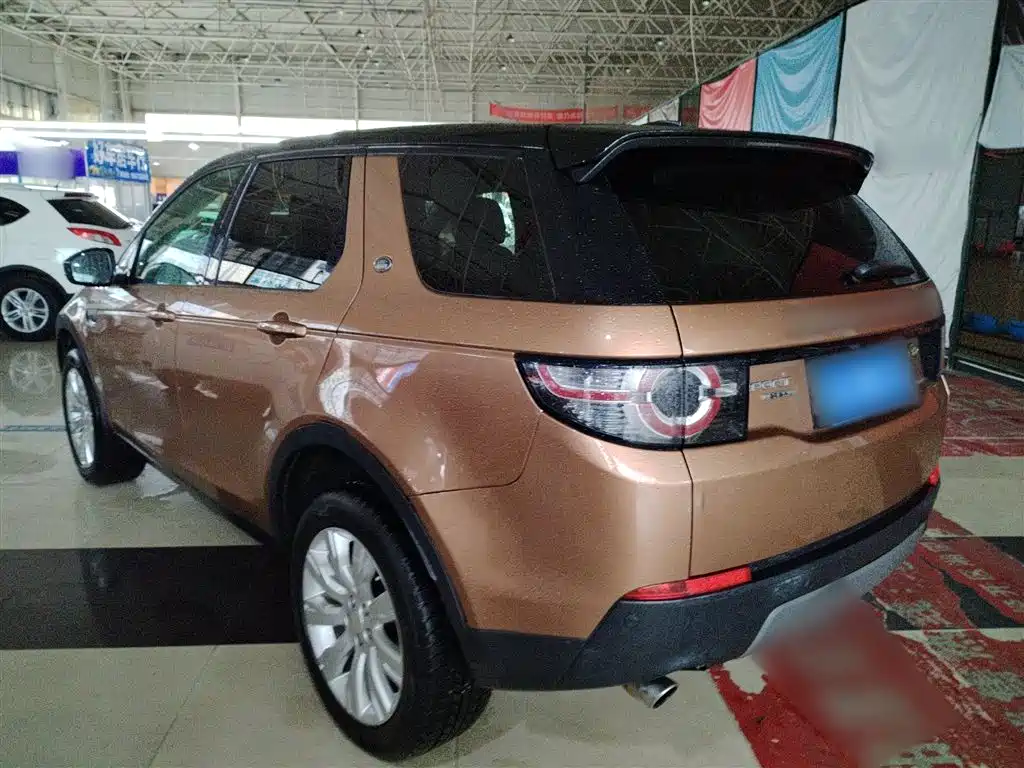 Land Rover Discovery Sport 2016 — фото 5